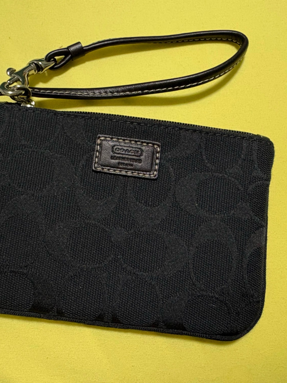 Authentic Coach Black Signature Jacquard Wristlet with Strap
